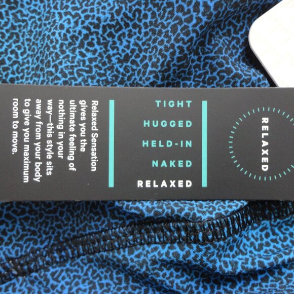 NWT LULULEMON SNAM/BLK Blue Black 4 Way Stretch Run Speed Shorts 10 - Picture 7 of 7